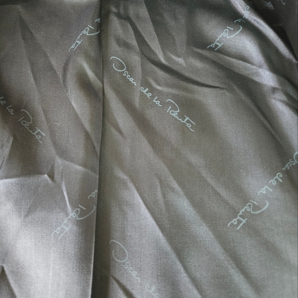 Vintage Oscar de la Renta Pinstripe Blazer in Dark Cobalt  Stripe Size 40 Reg - Picture 10 of 13